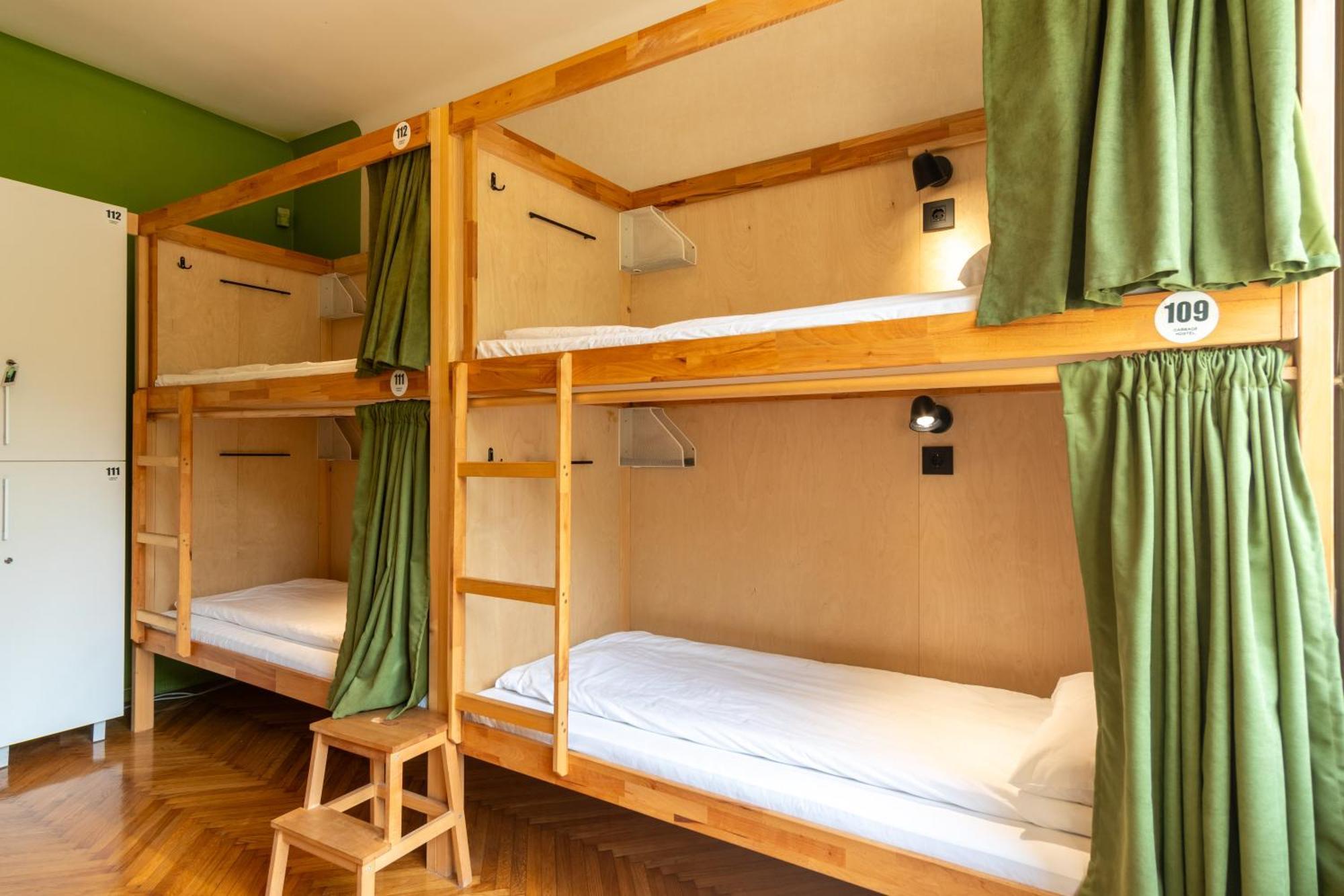 Cabbage Hostel Belgrade Extérieur photo