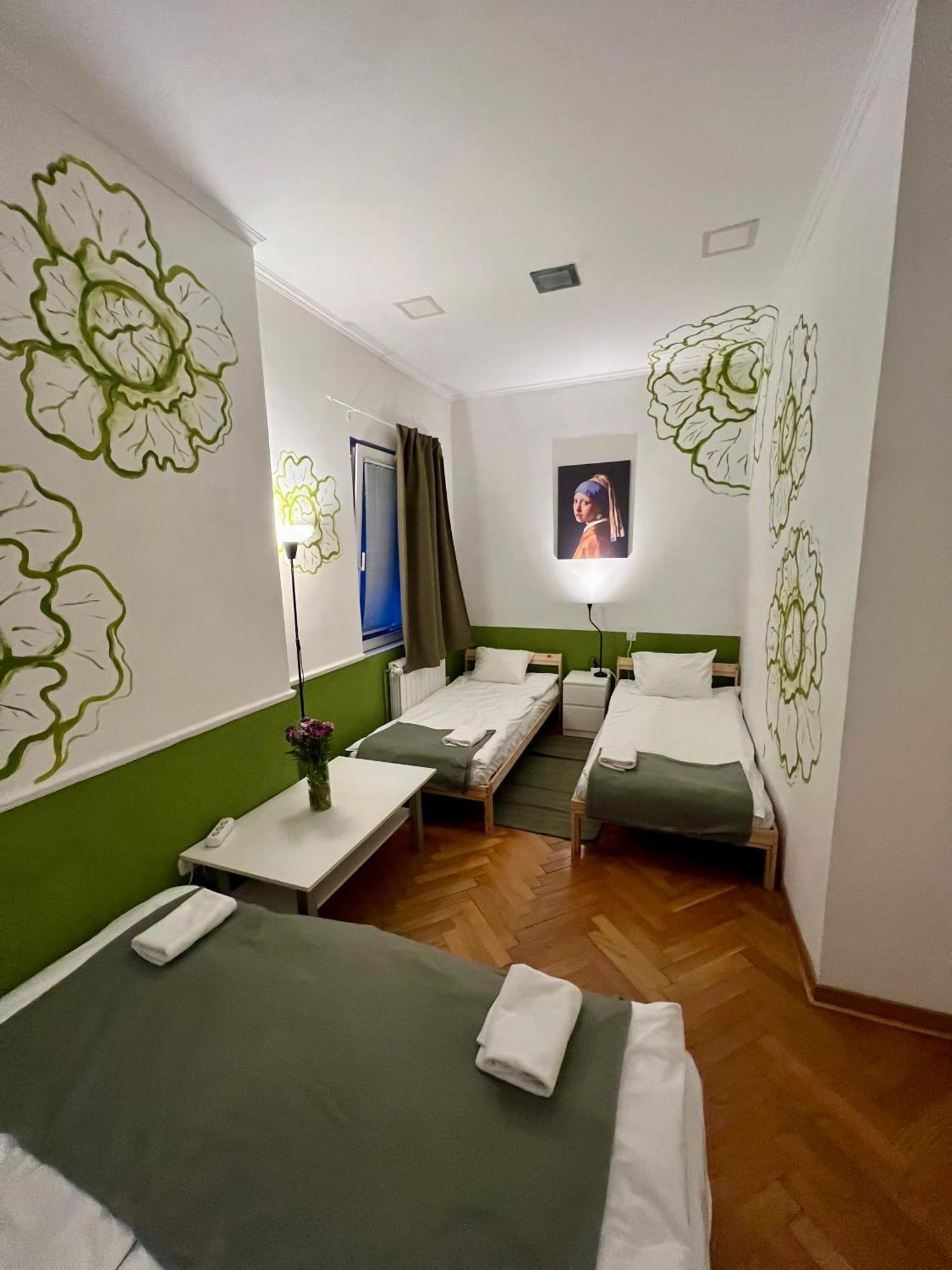Cabbage Hostel Belgrade Extérieur photo