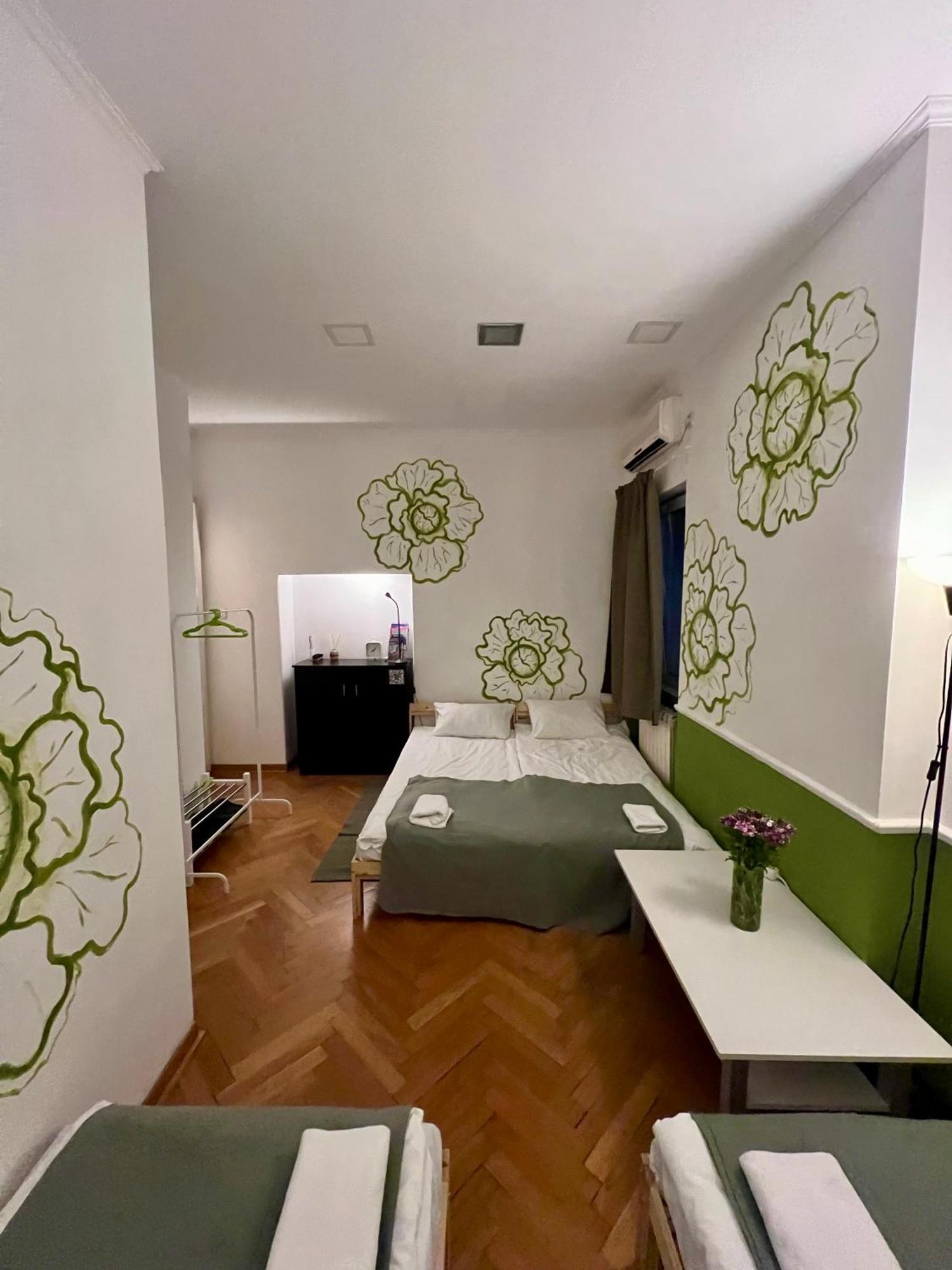 Cabbage Hostel Belgrade Extérieur photo