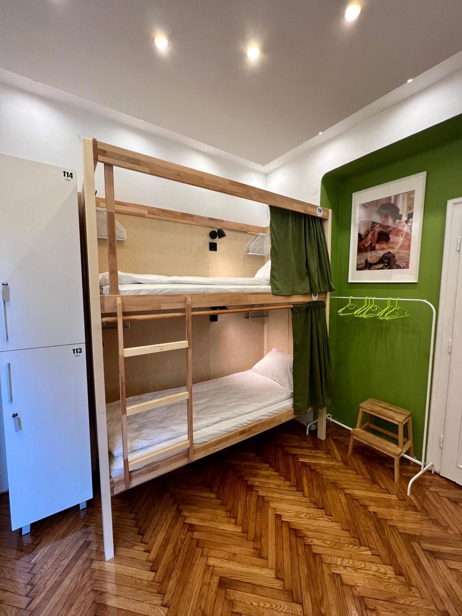Cabbage Hostel Belgrade Extérieur photo